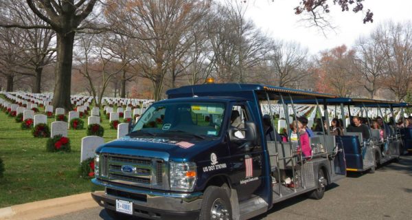 Wreaths Across America at Arlington tours