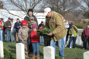 wreath laying volunteers